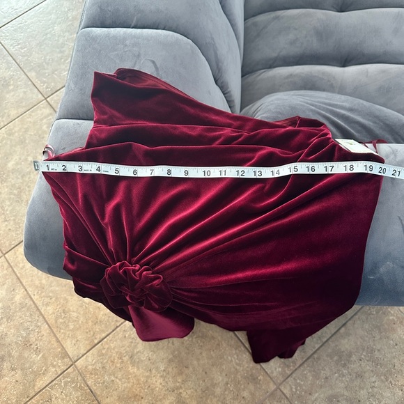 NWT Eliza J Velvet High Low Long Dress Size 14 Burgundy Cowl Neck Drape Rosette - Picture 12 of 15